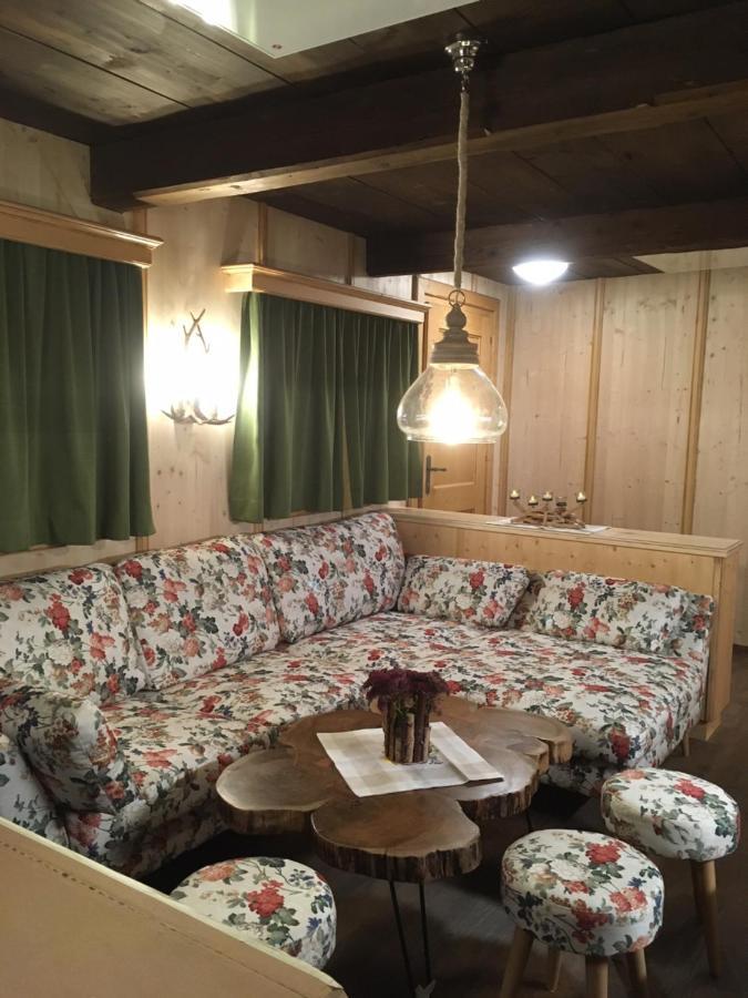 Knusperhauschen Sonnegg Villa Флахау Екстериор снимка