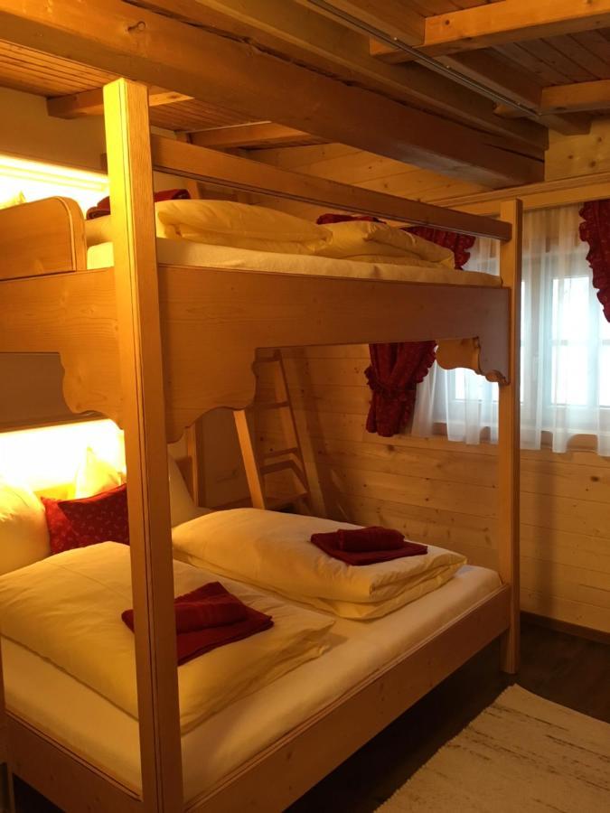Knusperhauschen Sonnegg Villa Флахау Екстериор снимка